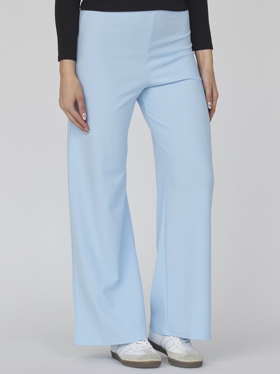 Broek van het merk Sisters Point in het Blauw