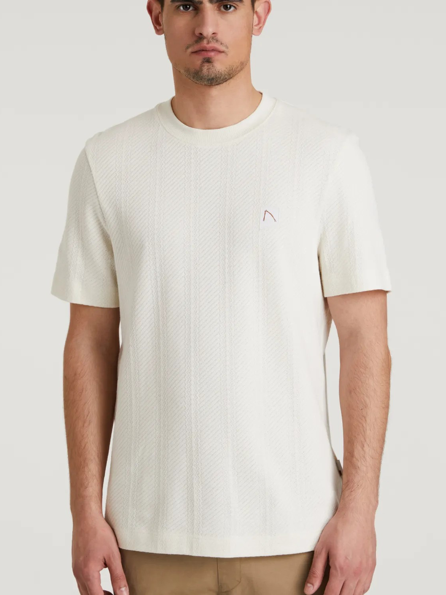 T-shirt van het merk Chasin' in het Ecru