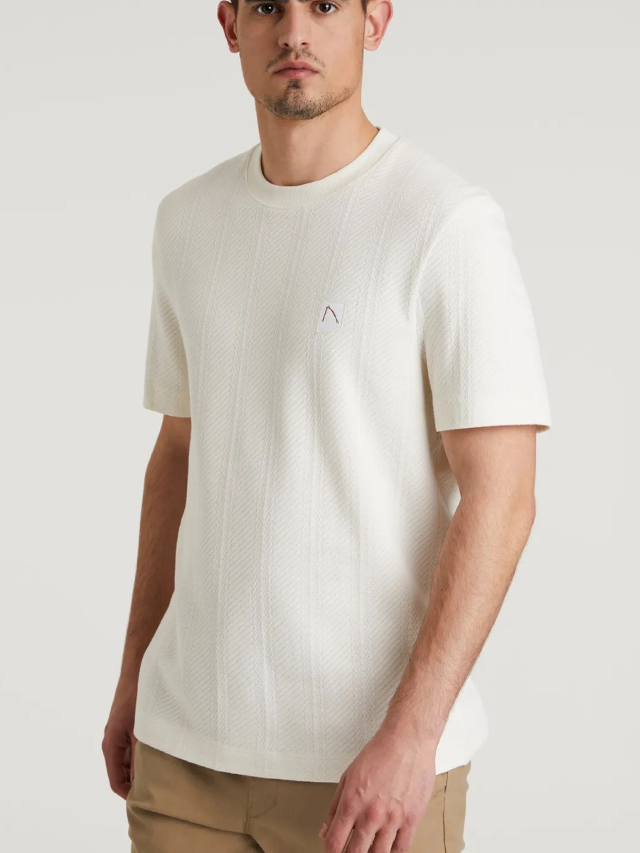 T-shirt van het merk Chasin' in het Ecru
