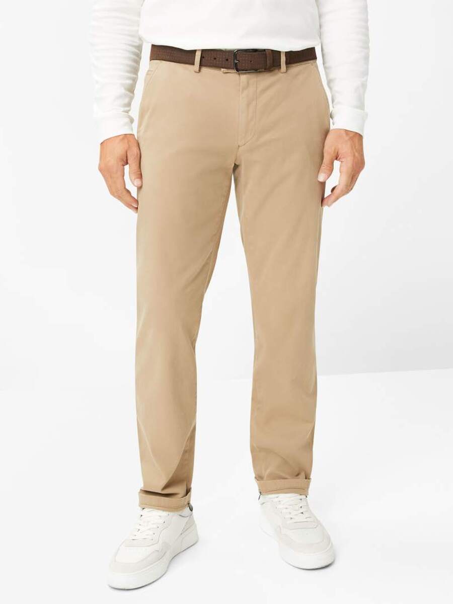 Broek van het merk Brax in het Beige