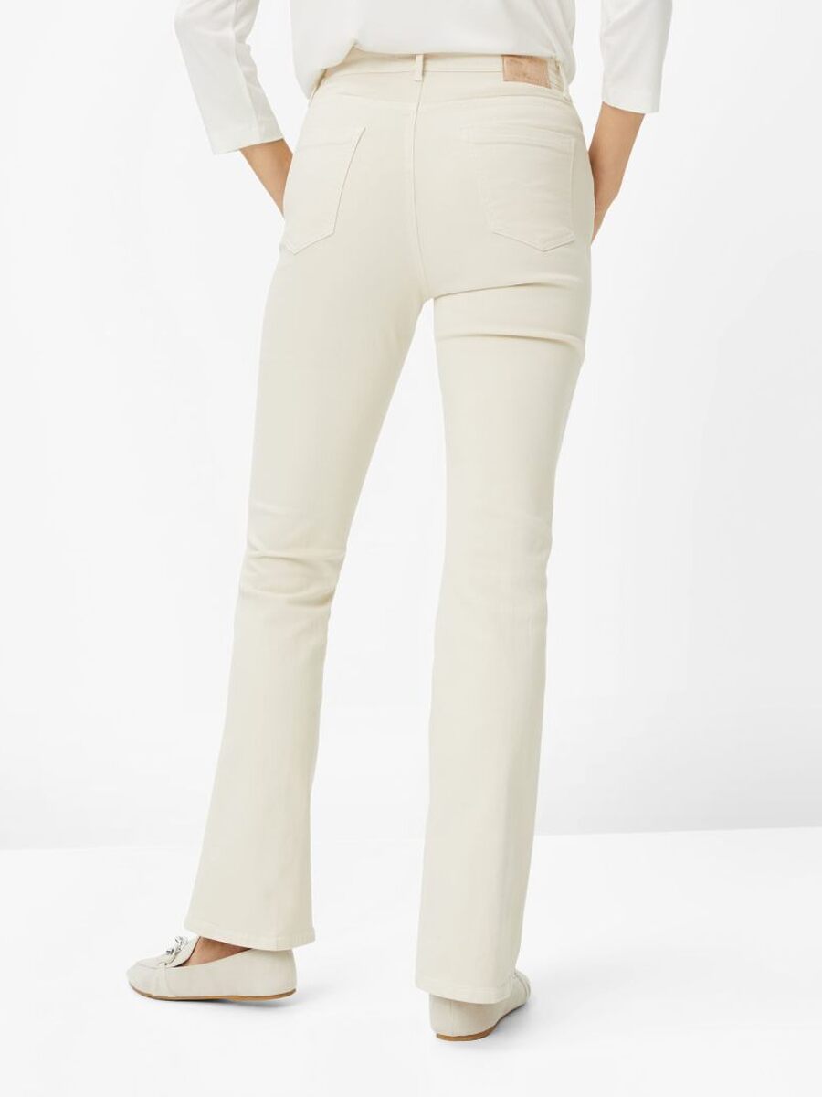 Broek van het merk Brax in het Beige