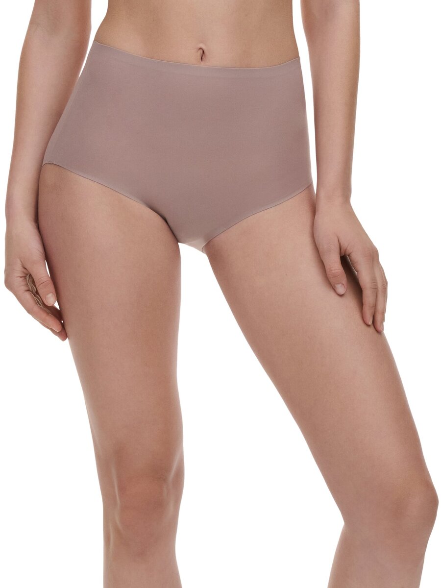 Slip van het merk Chantelle in het Roze