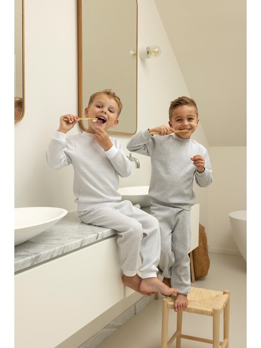 Pyjama van het merk Feetje in het Grijs