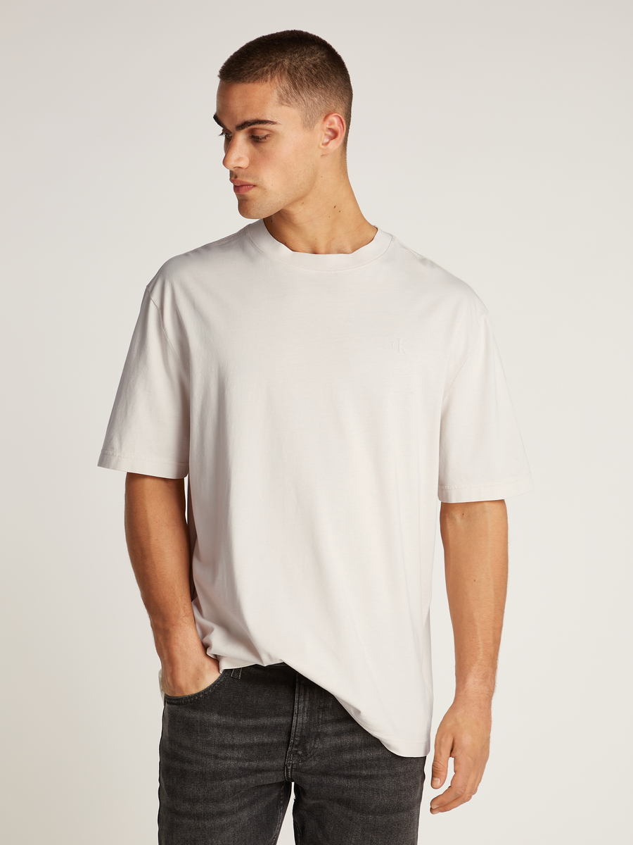 T-shirt van het merk Calvin Klein in het Beige