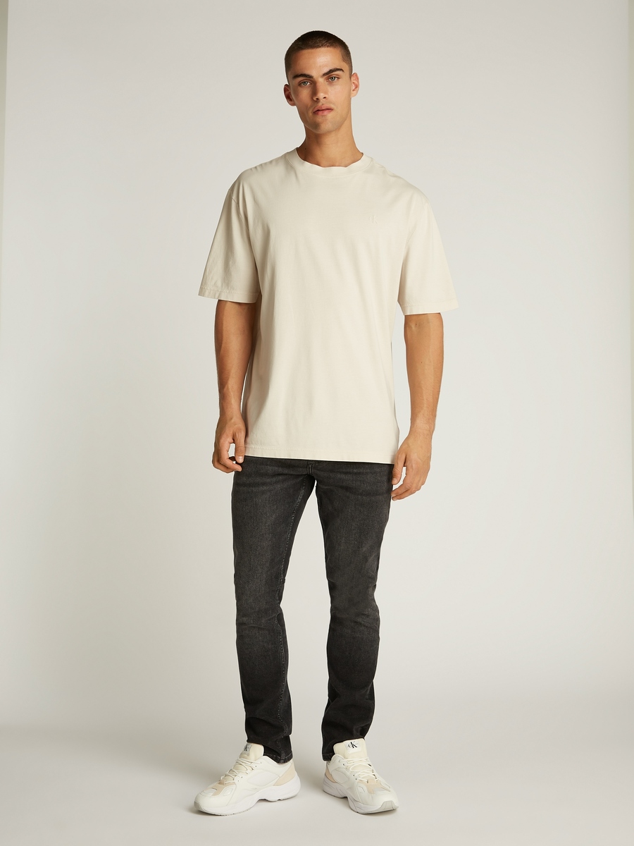 T-shirt van het merk Calvin Klein in het Beige