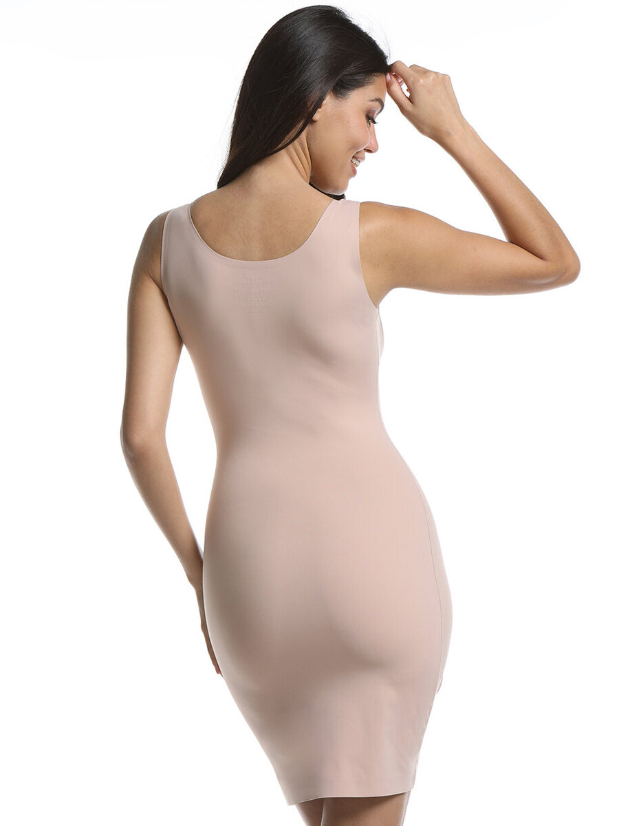Kleed van het merk Magic Bodyfashion in het Beige
