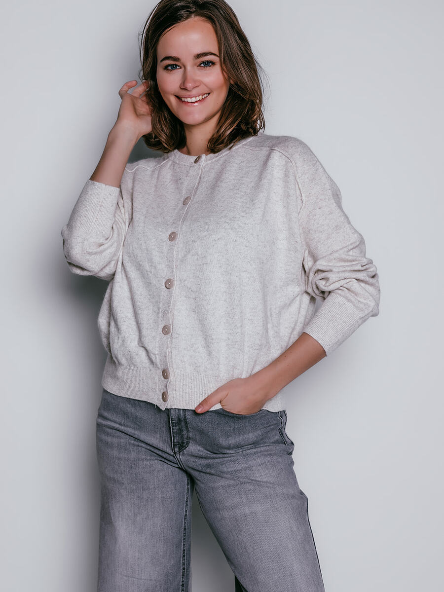 Gilet van het merk Mika Elles in het Beige