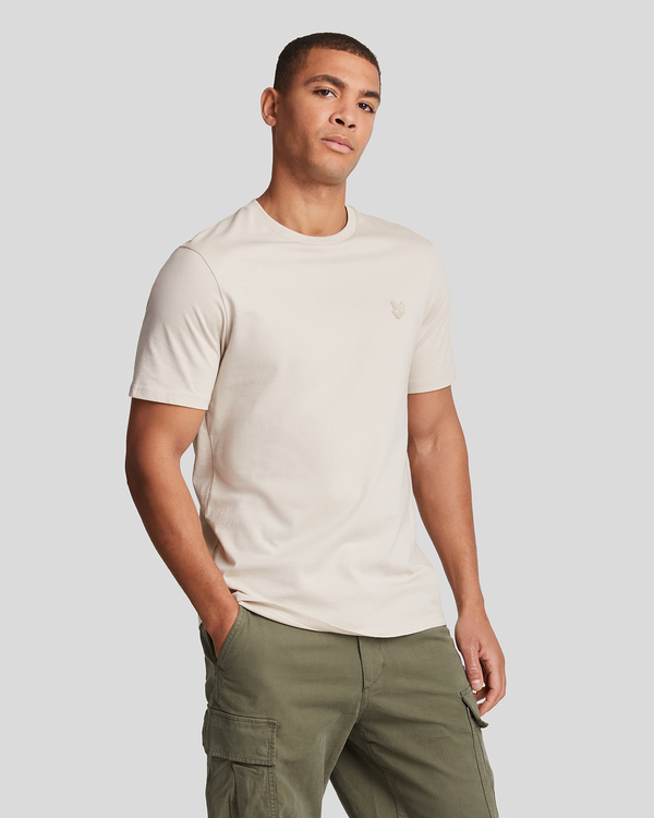 T-shirt van het merk Lyle & Scott in het Beige
