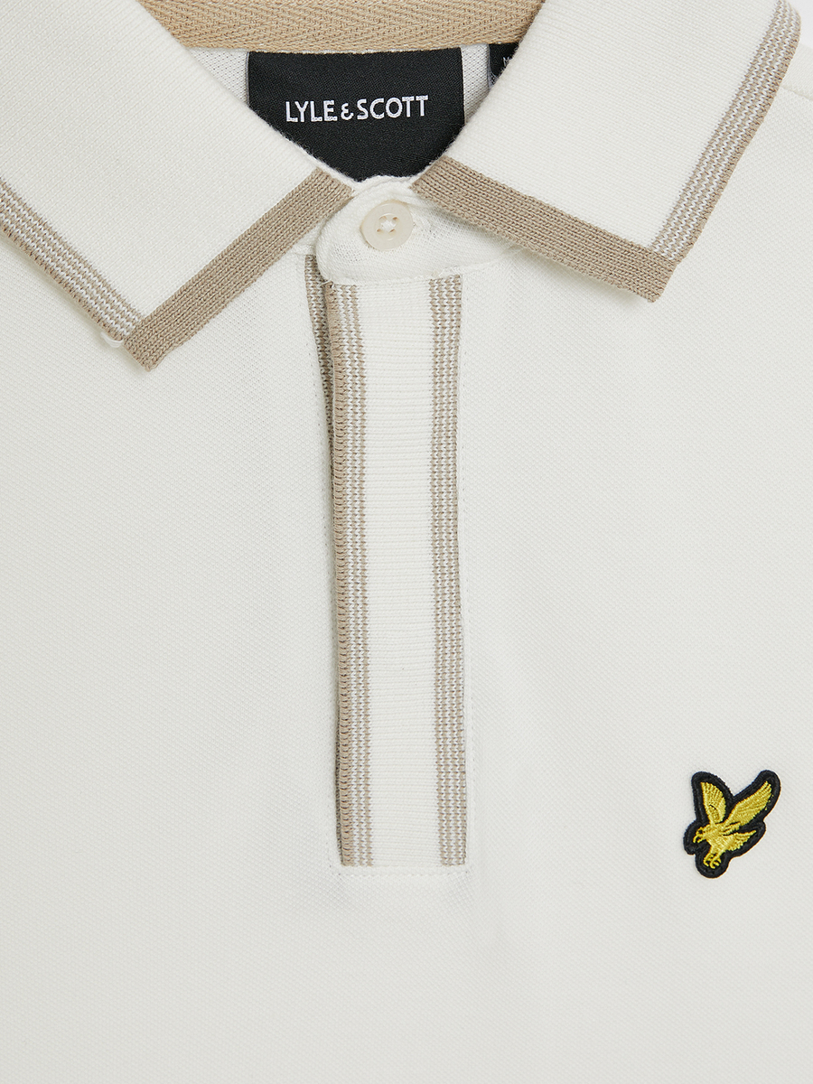 Polo van het merk Lyle & Scott in het Beige