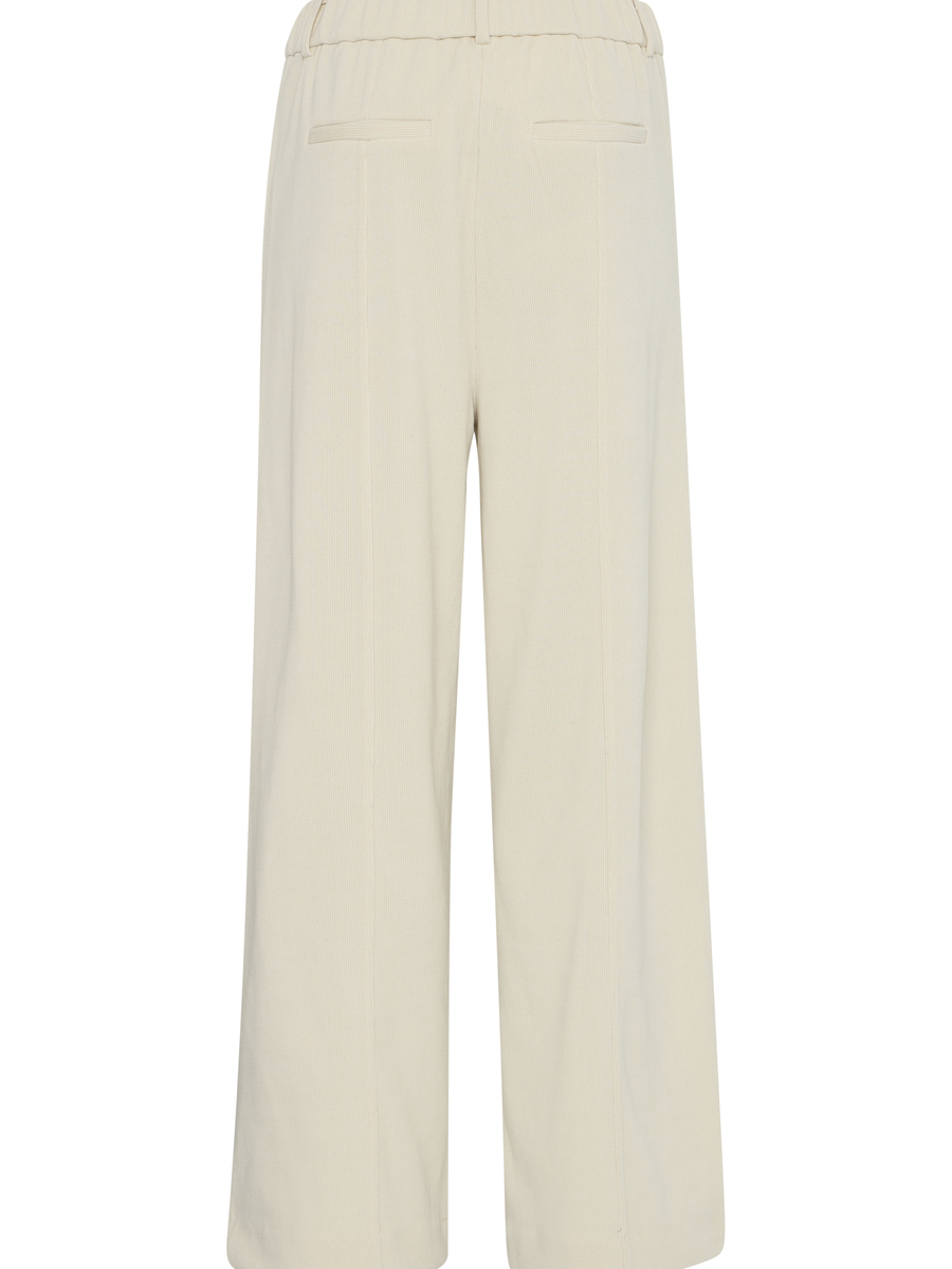 Broek van het merk Ichi in het Beige