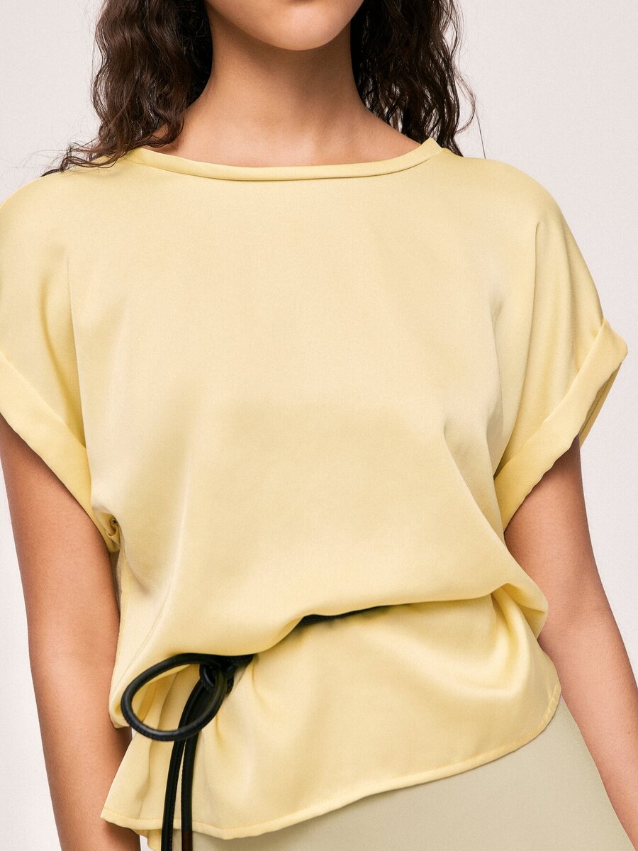 T-shirt van het merk Vila in het Geel