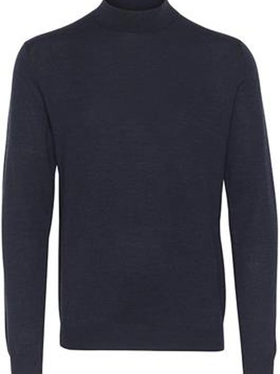 Pull van het merk Matinique in het Marine