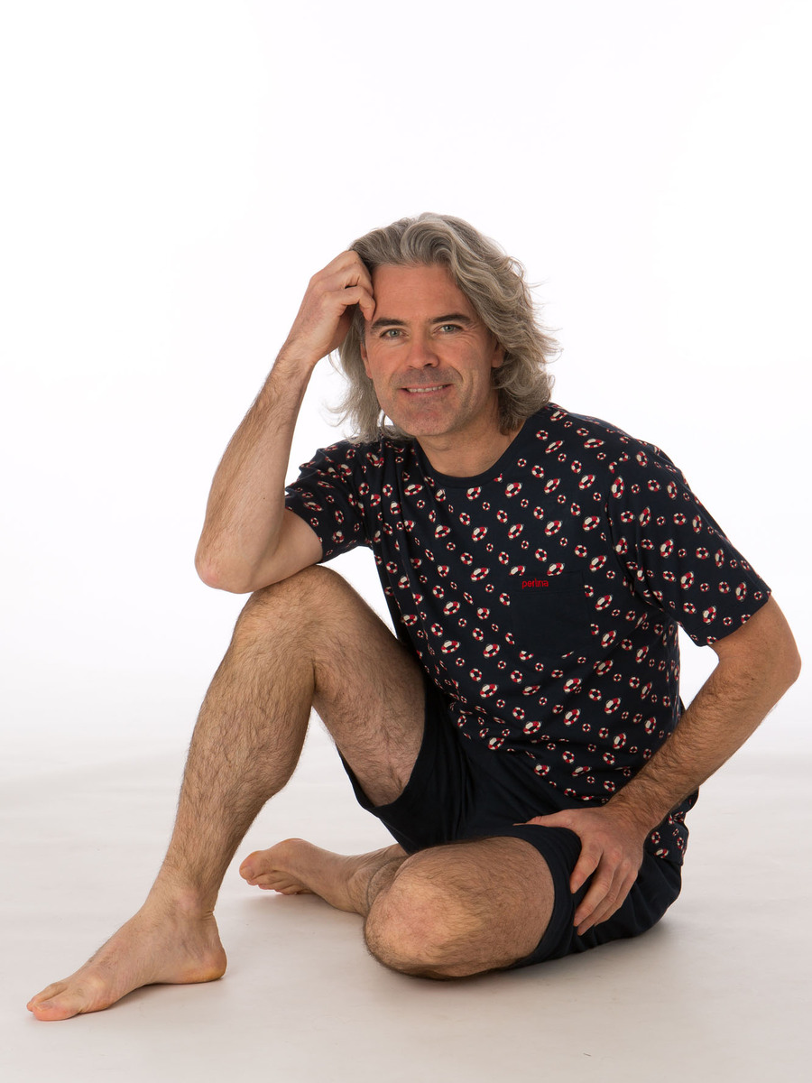 Pyjama van het merk Perlina in het Marine