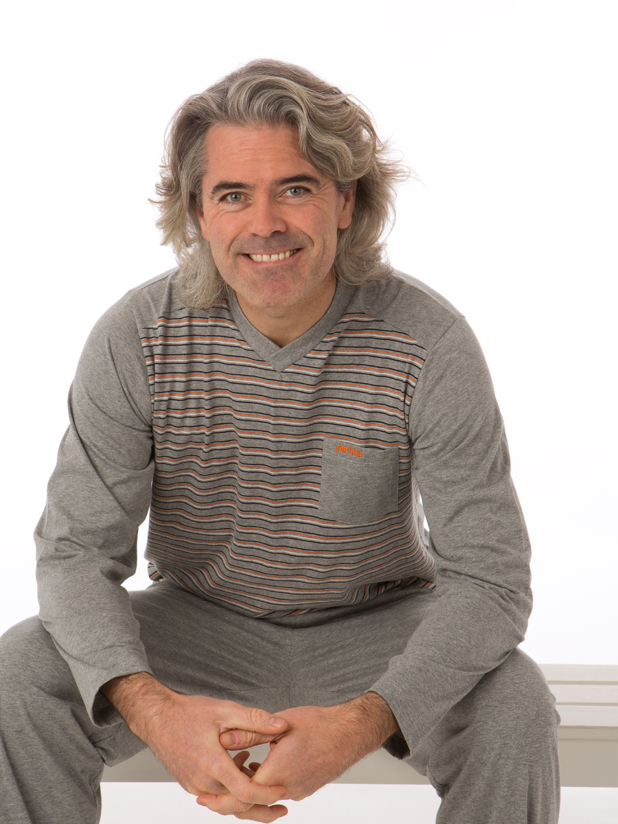 Pyjama van het merk Perlina in het Grijs