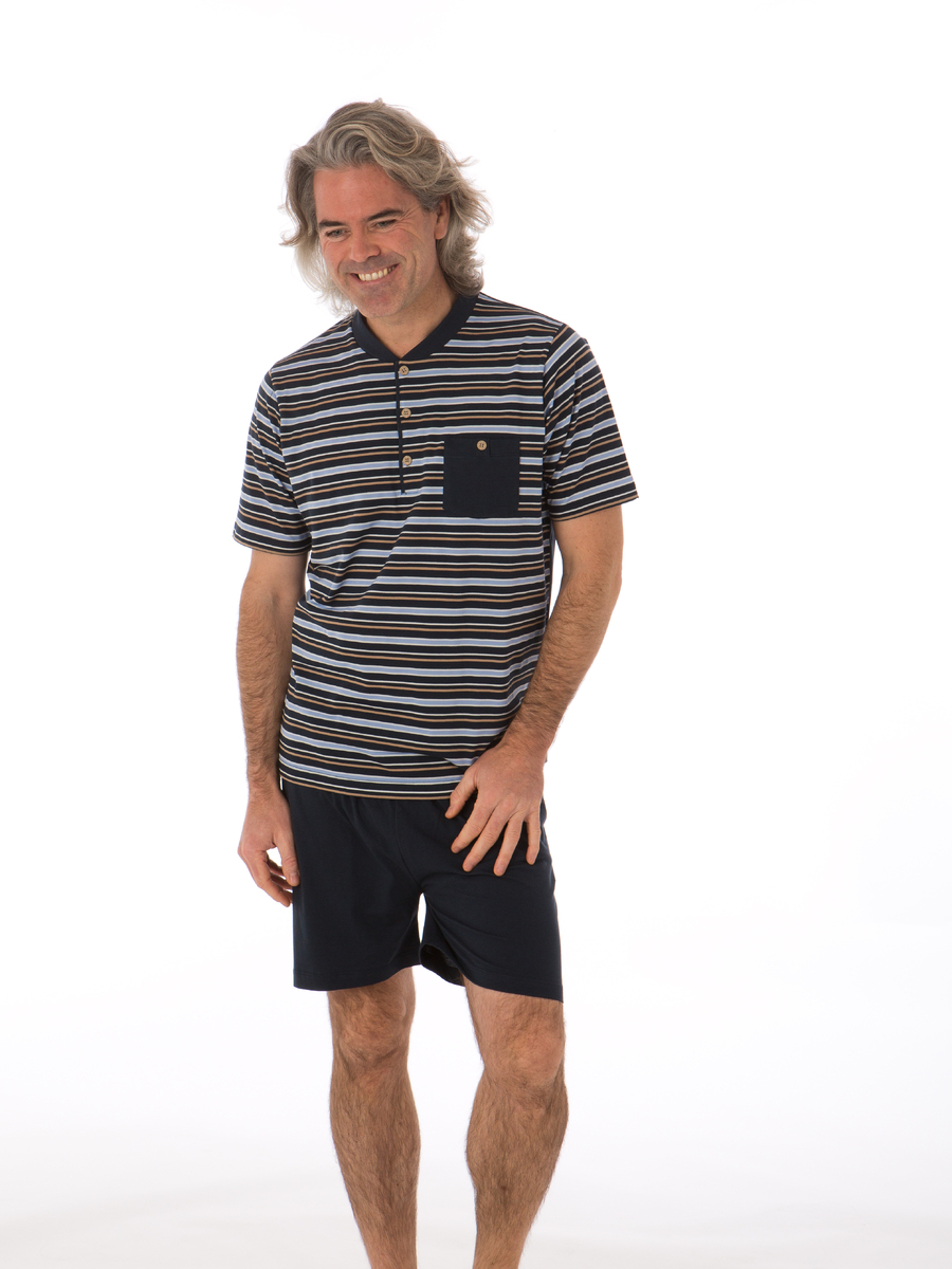 Pyjama van het merk Perlina in het Marine