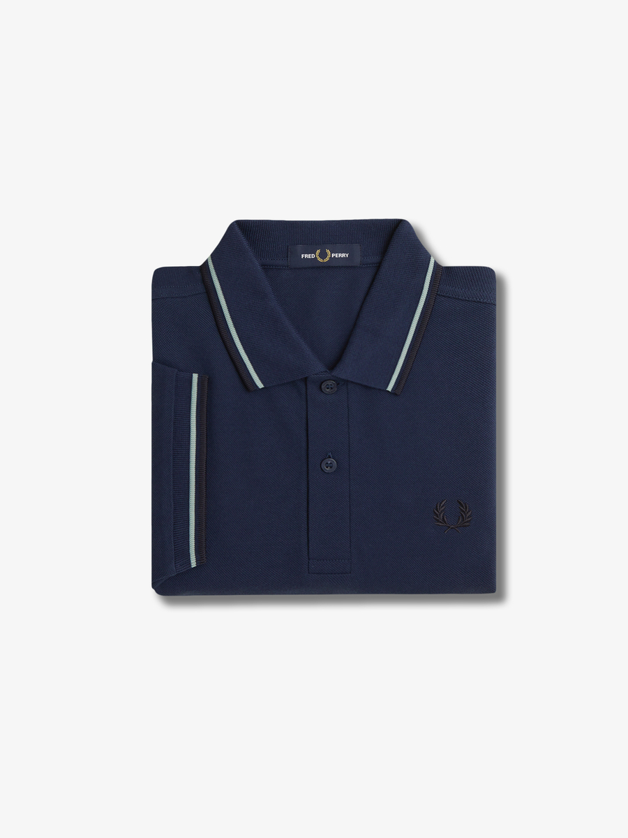 Polo van het merk Fred Perry in het Marine