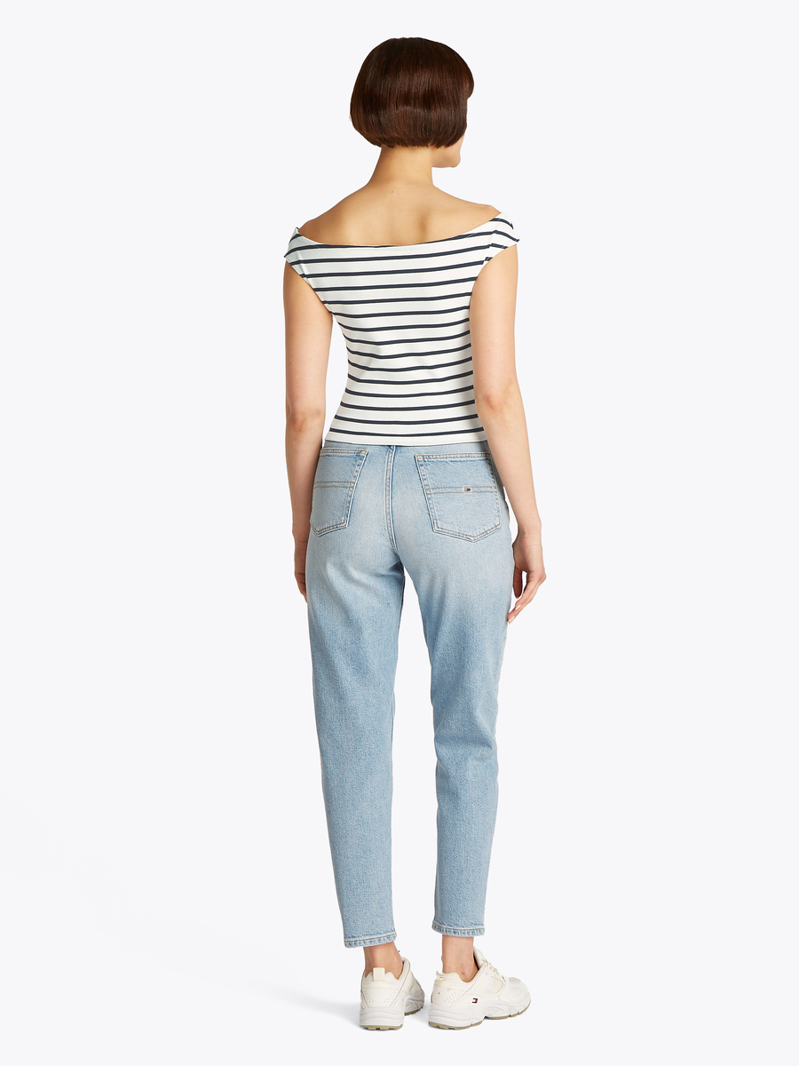 T-shirt van het merk Tommy Jeans in het Ecru