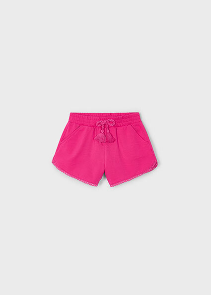 Short van het merk Mayoral in het Roze