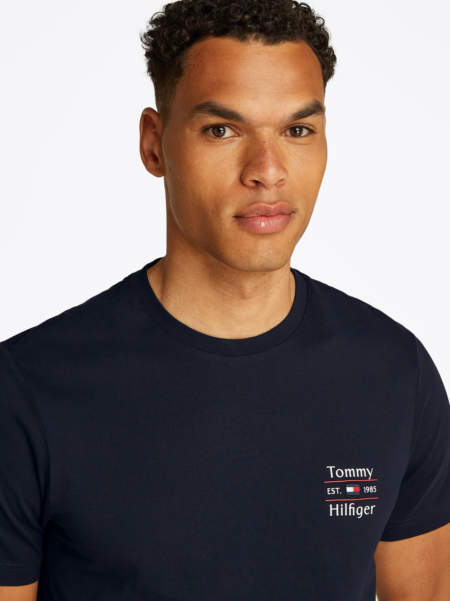 T-shirt van het merk Tommy Hilfiger in het Marine