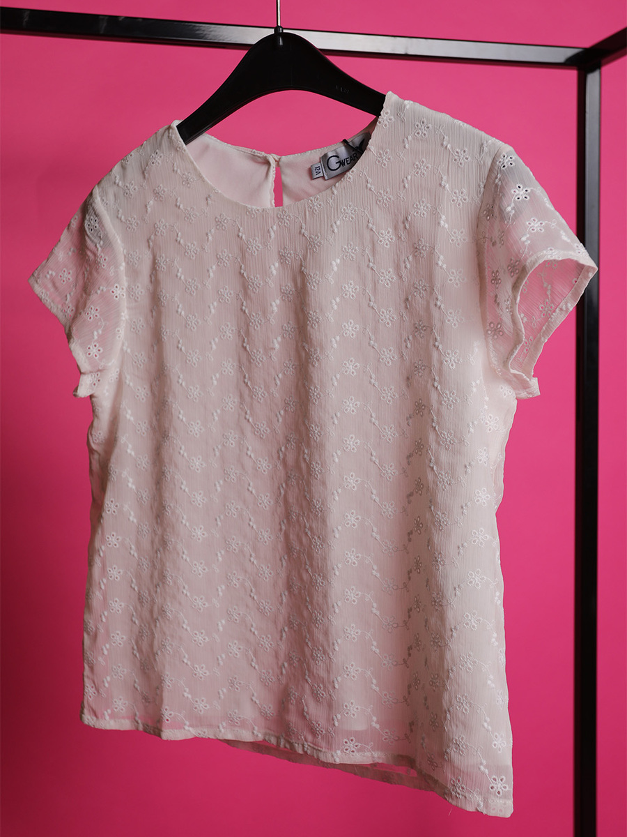 Top van het merk G-wear in het Ecru