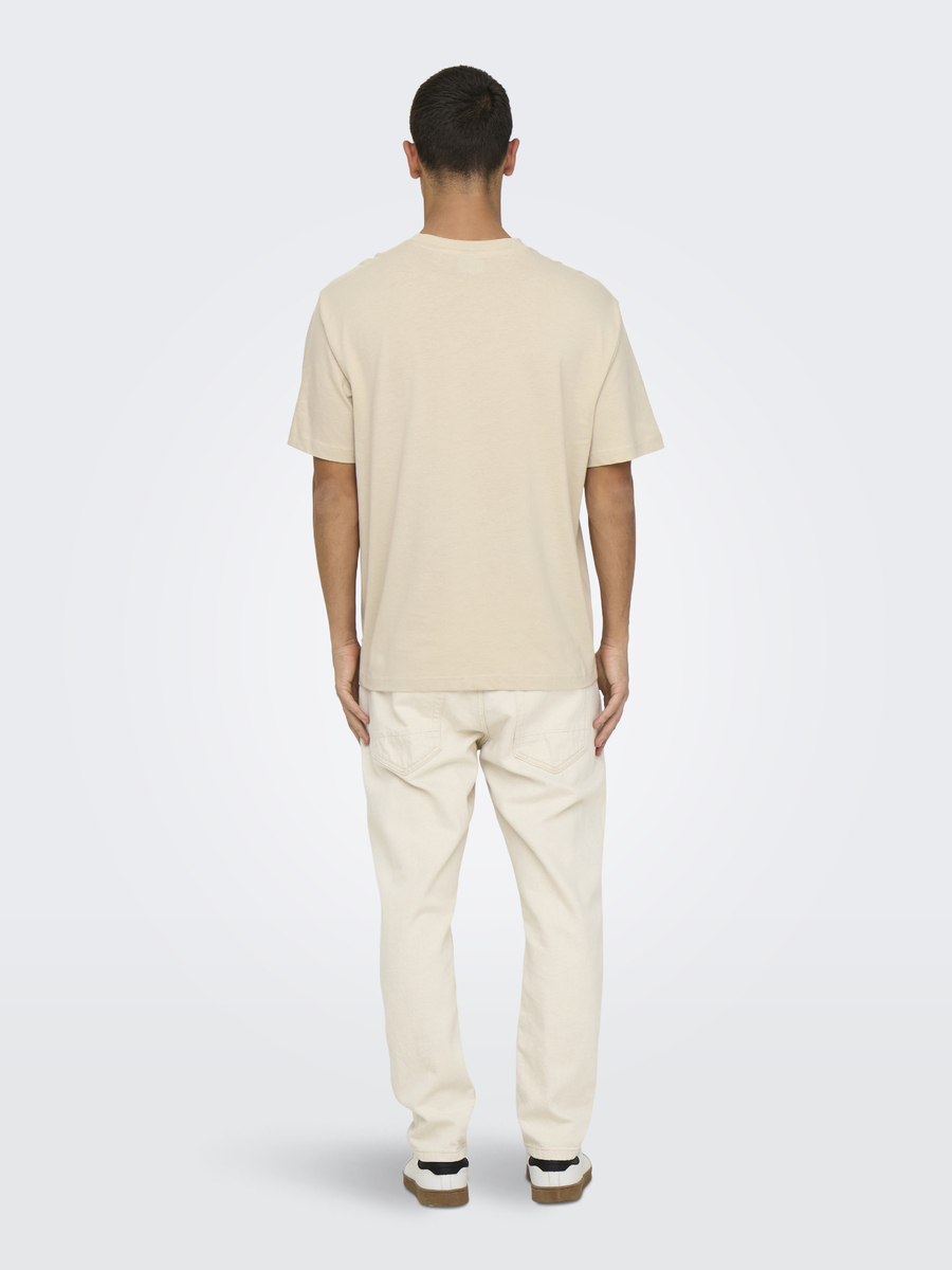 T-shirt van het merk Only & Sons in het Beige