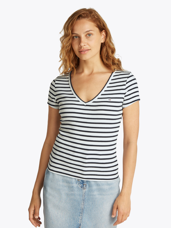 T-shirt van het merk Tommy Jeans in het Ecru