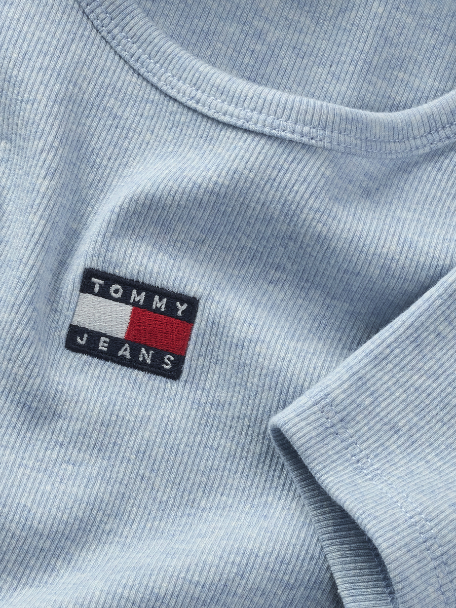 T-shirt van het merk Tommy Jeans in het Blauw