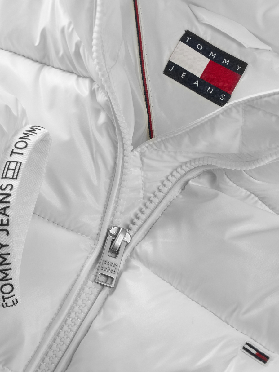 Vest van het merk Tommy Jeans in het Ecru