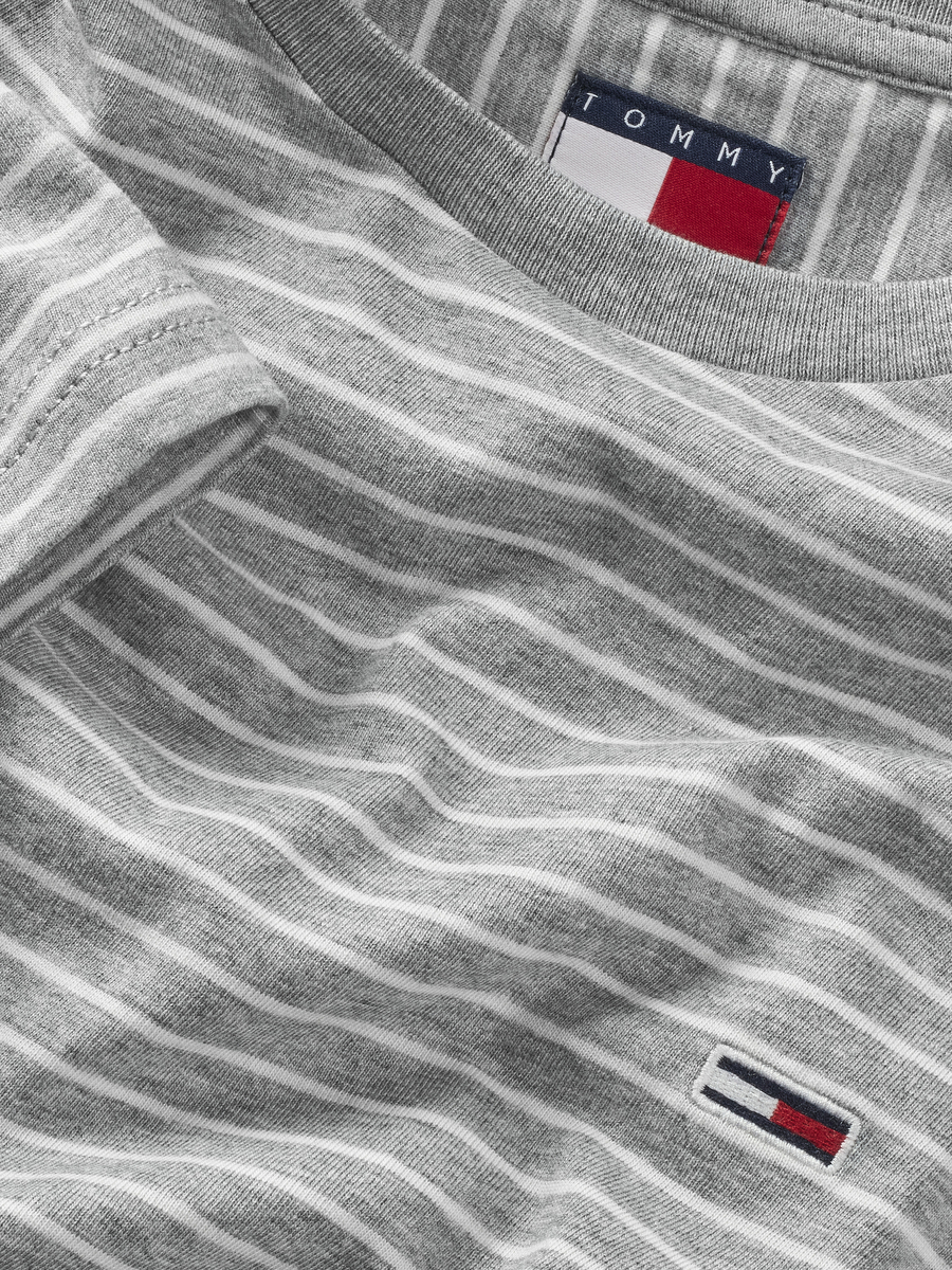 T-shirt van het merk Tommy Jeans in het Grijs