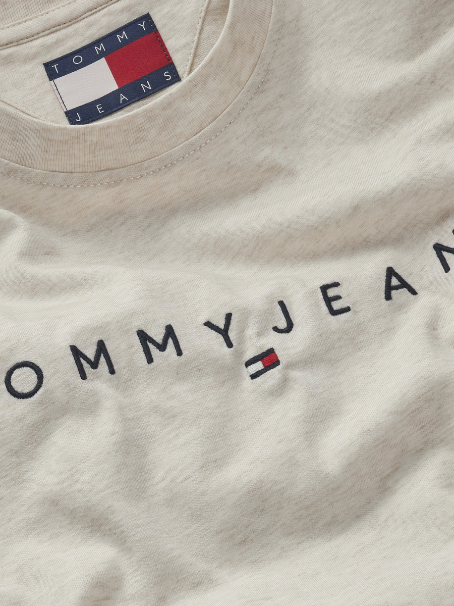 T-shirt van het merk Tommy Jeans in het Beige