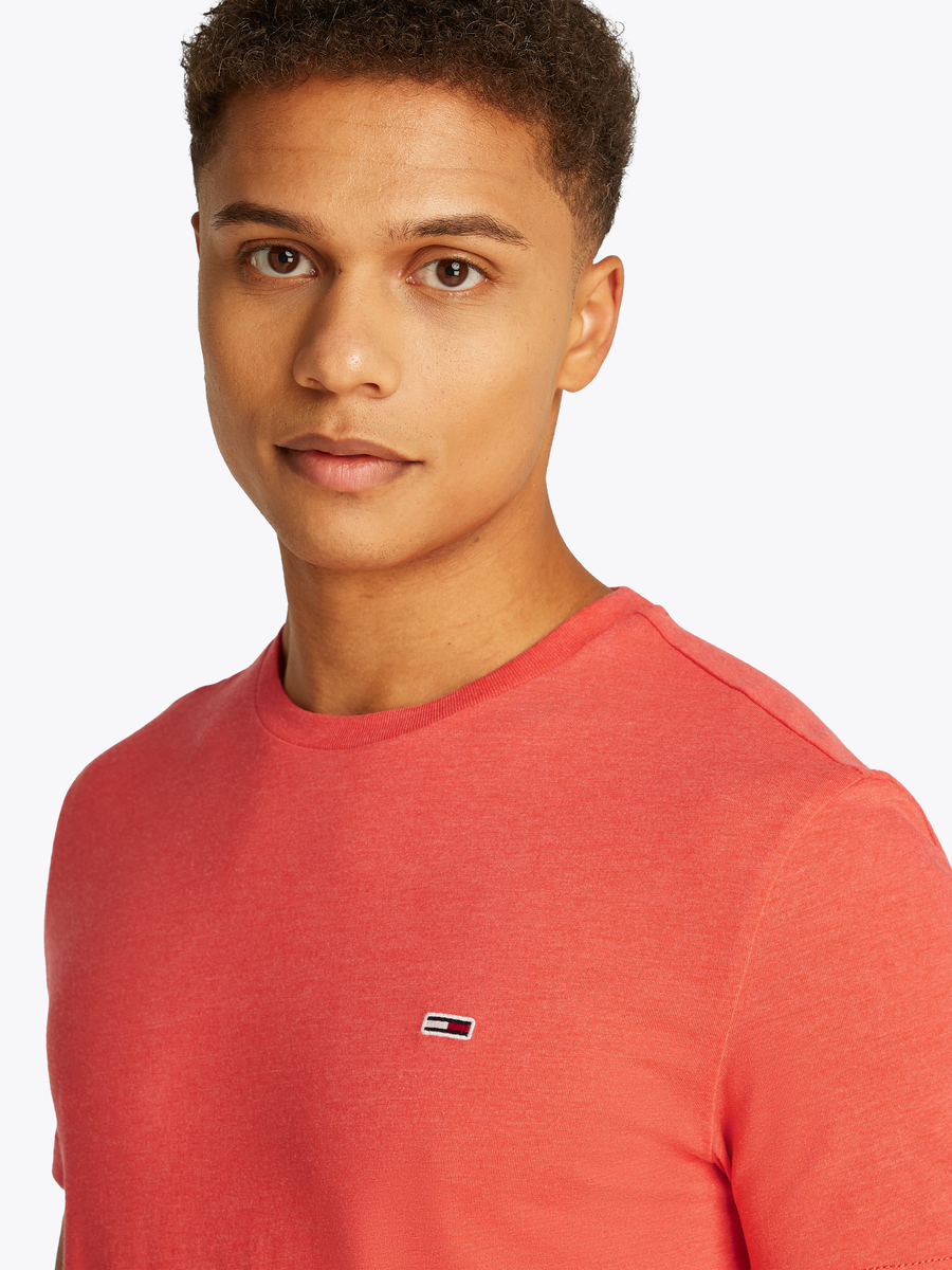 T-shirt van het merk Tommy Jeans in het Rood
