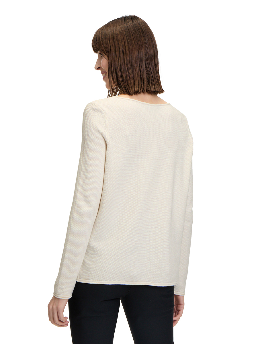 Pull van het merk Betty Barclay in het Ecru
