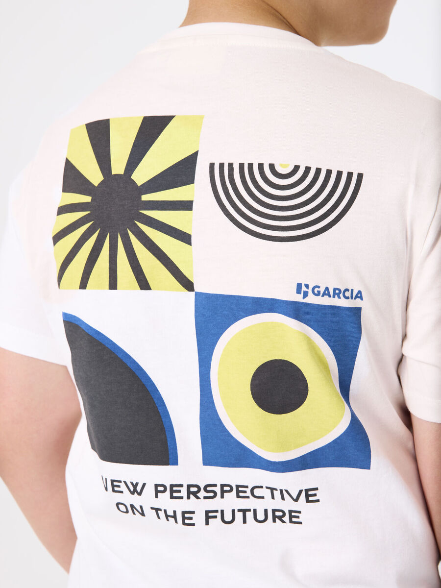 T-shirt van het merk Garcia in het Ecru