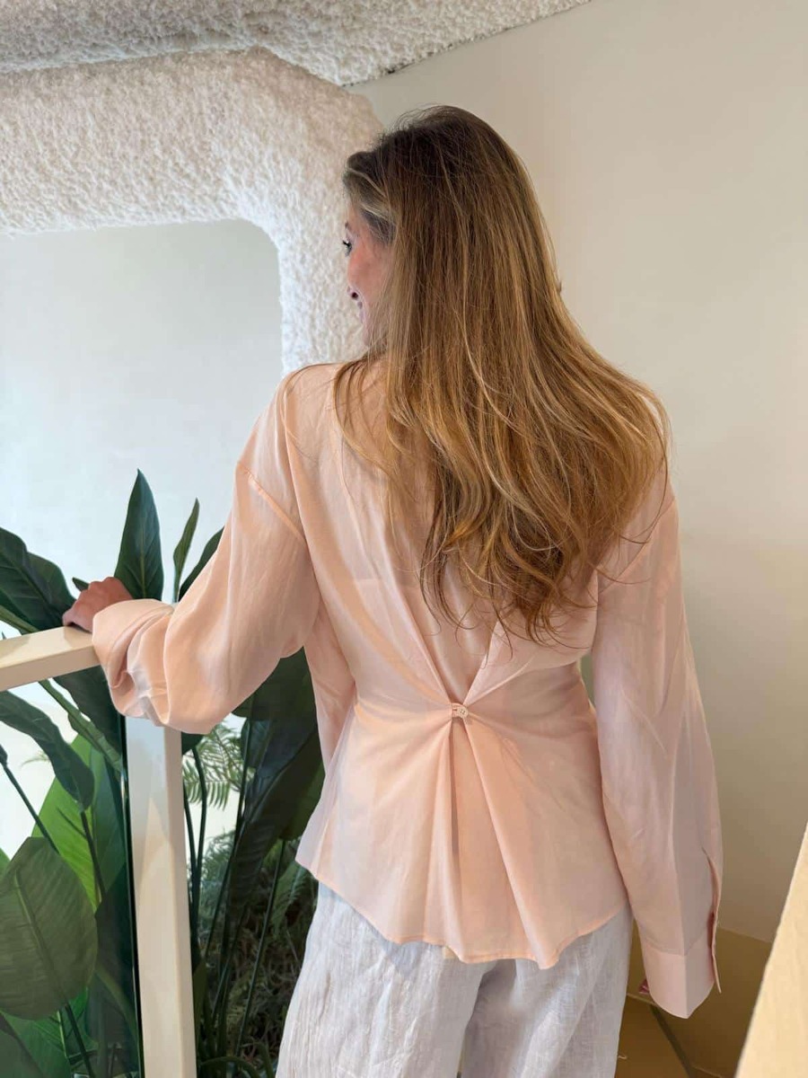 Bloes van het merk Mei-li in het Roze