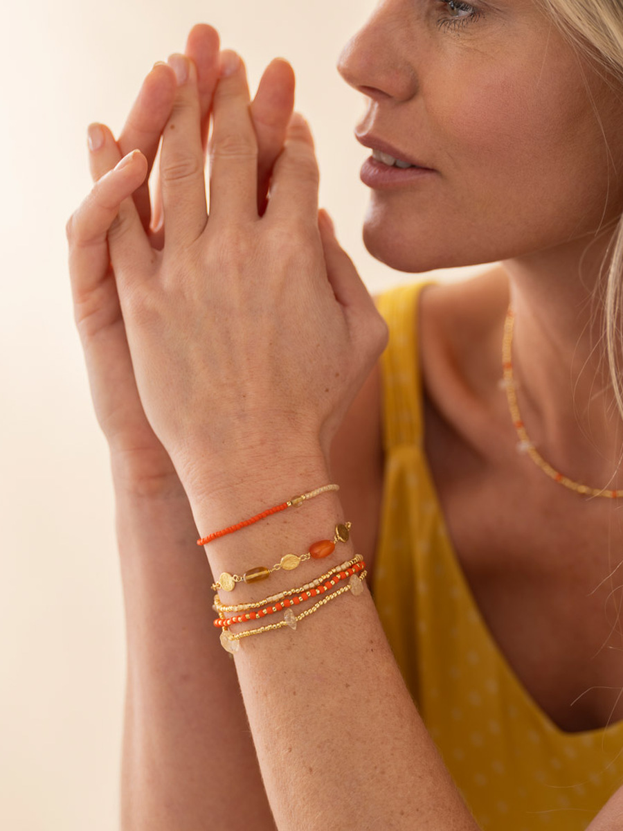 Bracelet van het merk A Beautiful Story in het Geel