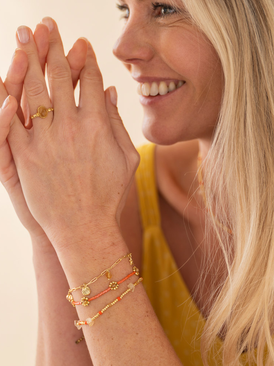 Ring van het merk A Beautiful Story in het Geel