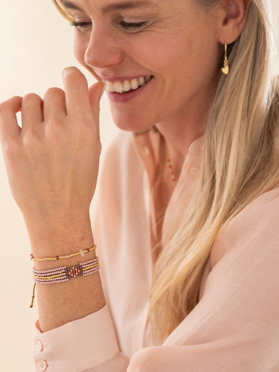 Bracelet van het merk A Beautiful Story in het Roze