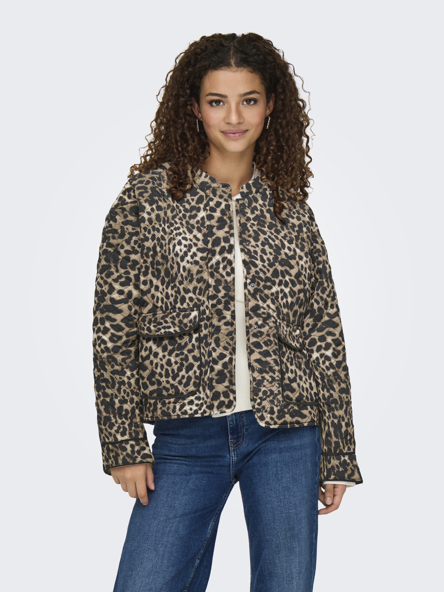 Jacket van het merk Only in het Beige