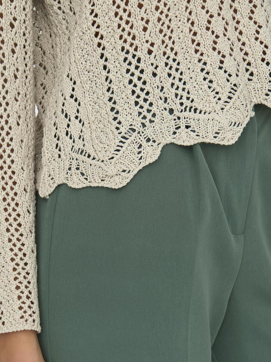 Pull van het merk Only in het Beige