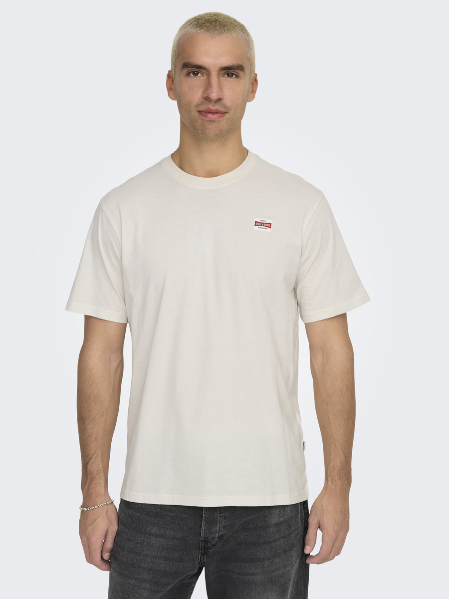 T-shirt van het merk Only & Sons in het Beige