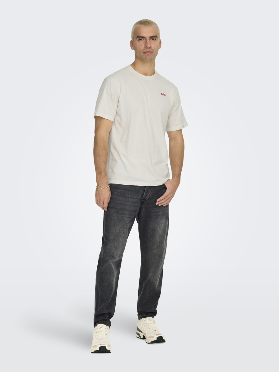 T-shirt van het merk Only & Sons in het Beige
