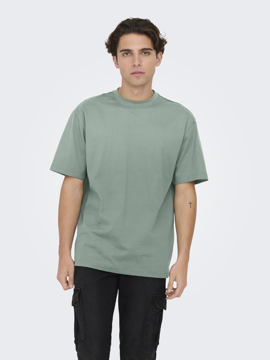 T-shirt van het merk Only & Sons in het Groen