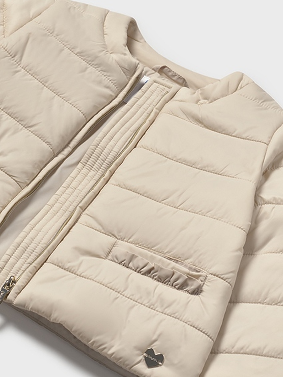 Vest van het merk Mayoral in het Beige
