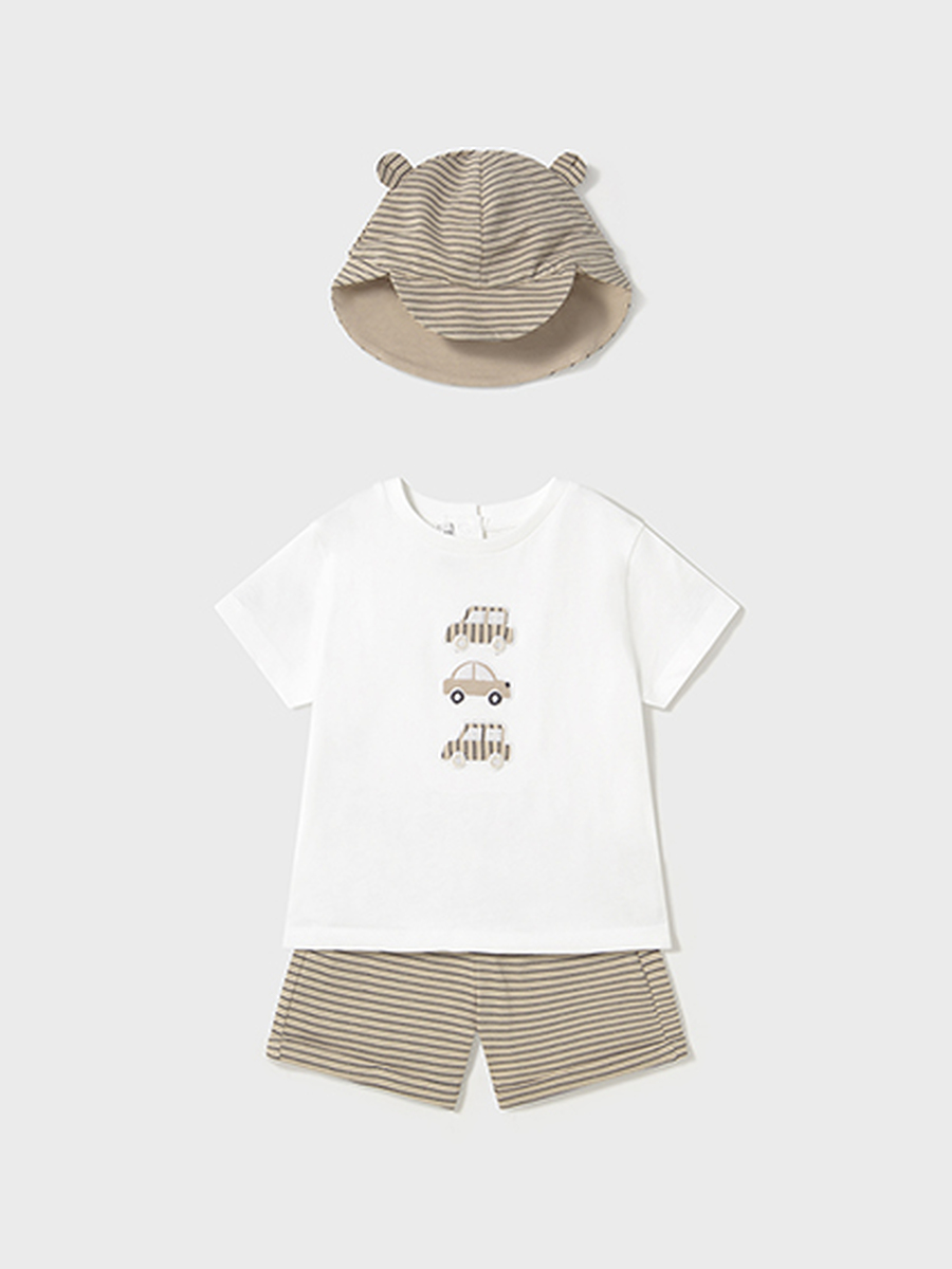 Set van het merk Mayoral in het Beige