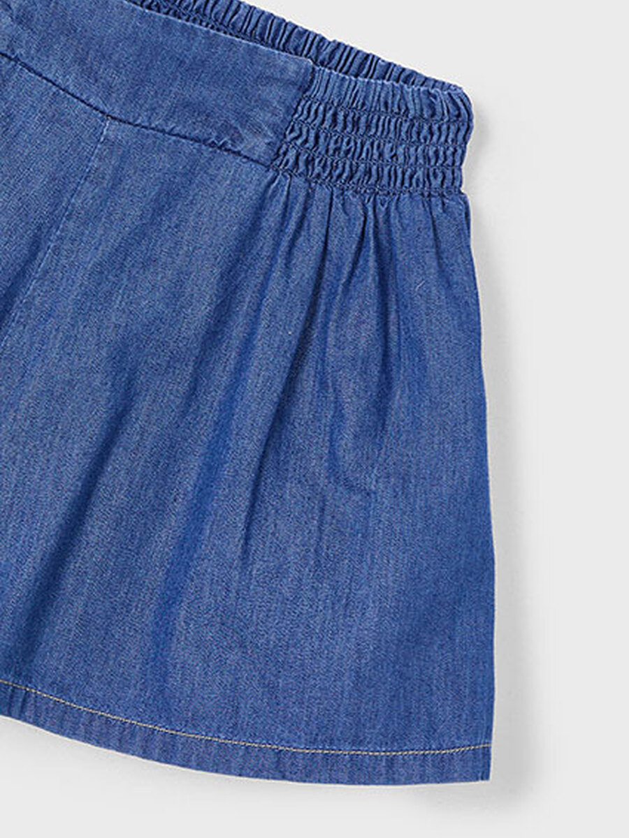 Short van het merk Mayoral in het Jeans