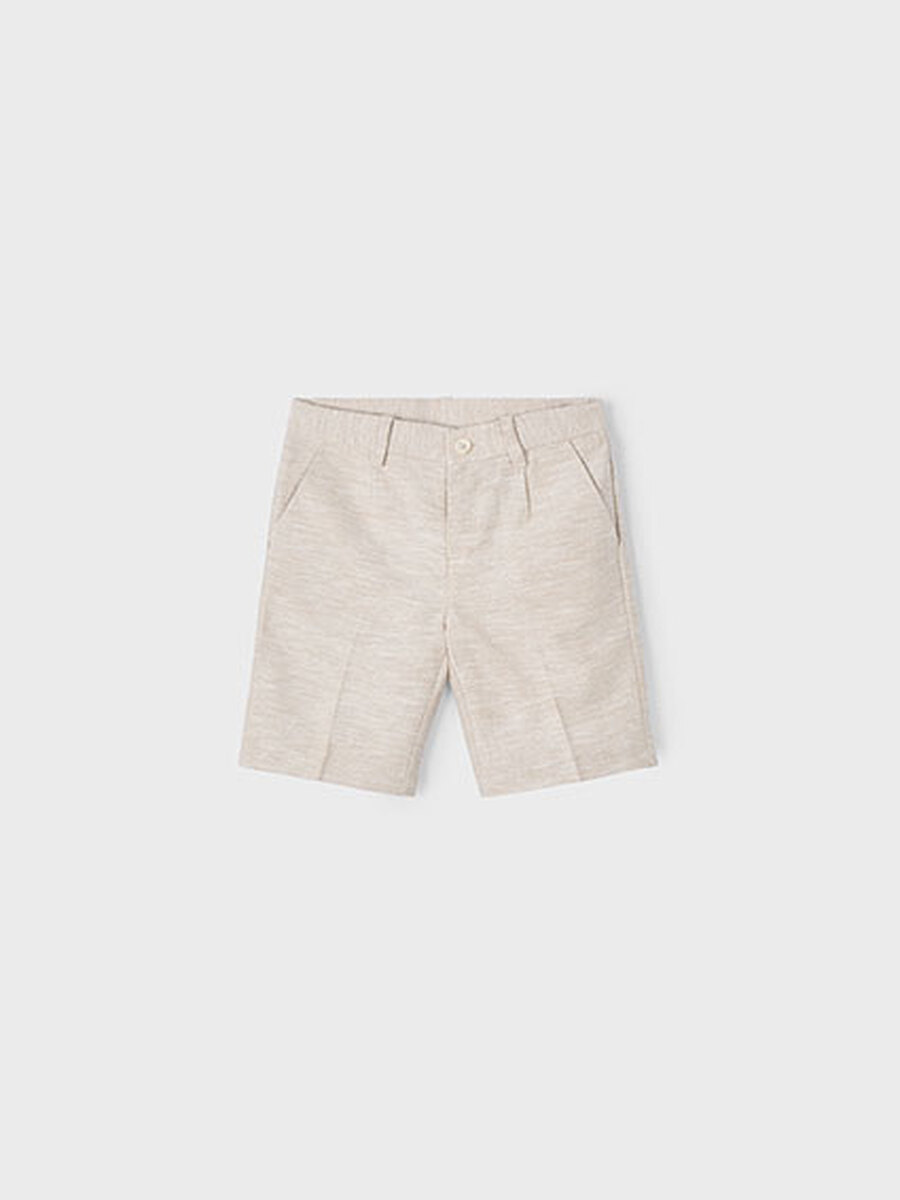 Short van het merk Mayoral in het Beige