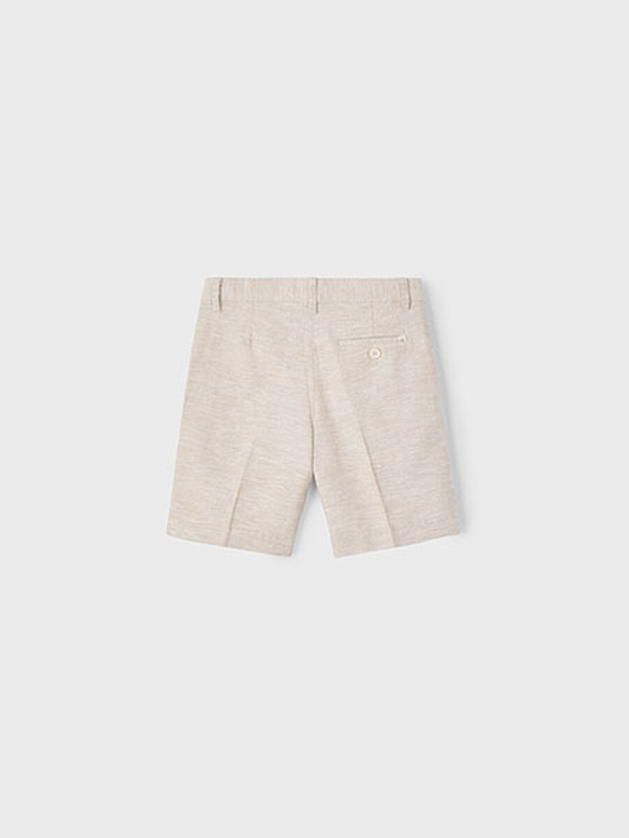 Short van het merk Mayoral in het Beige