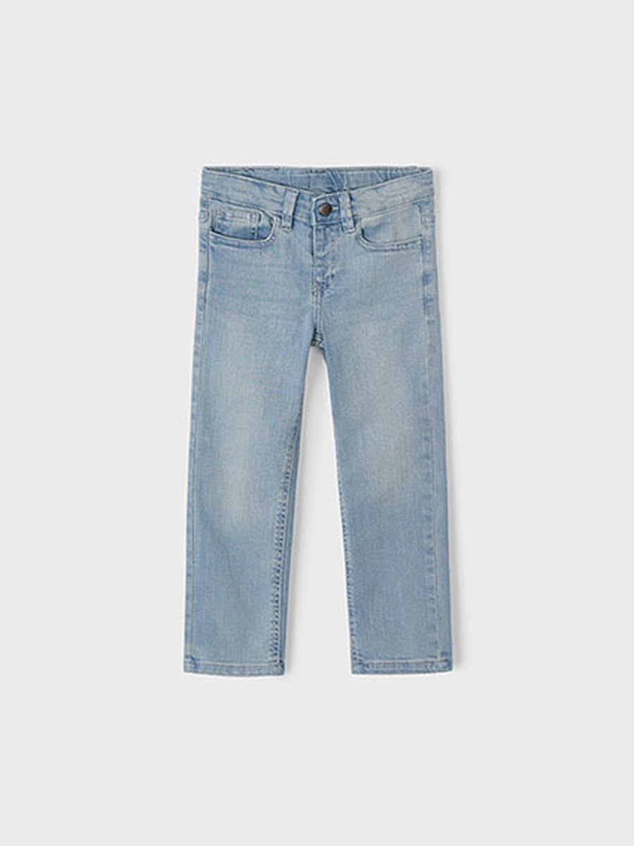 Broek van het merk Mayoral in het Jeans