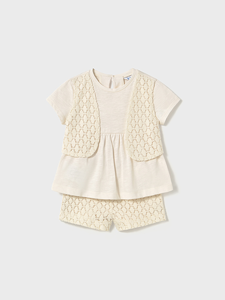 Set van het merk Mayoral in het Beige