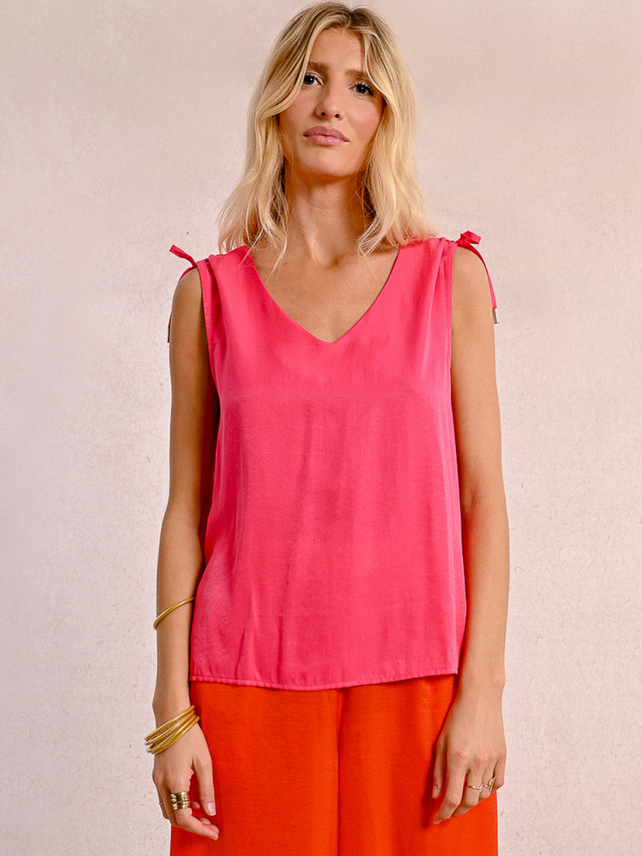Top van het merk Molly Bracken in het Roze